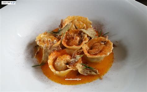 Tortelli Ai Carciofi Su Crema Di Zucca Paprika Affumicata E Carciofi