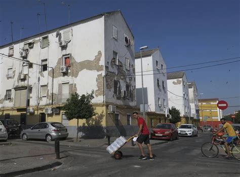 Los Barrios Más Pobres De España Están En Sevilla