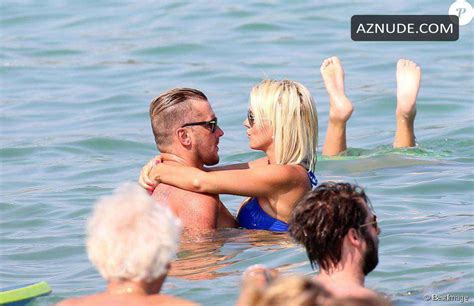 Beach Nude Scenes Aznude