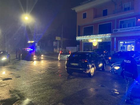 Rocambolesco Incidente Tra Due Auto A Vibo Per Poco Non Si Sfiorata