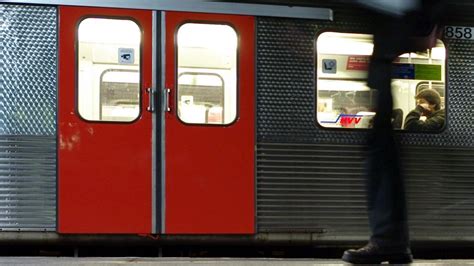 Hamburg Hochbahn Streik Welche Hvv Bahnen Fahren Worauf Sich Pendler