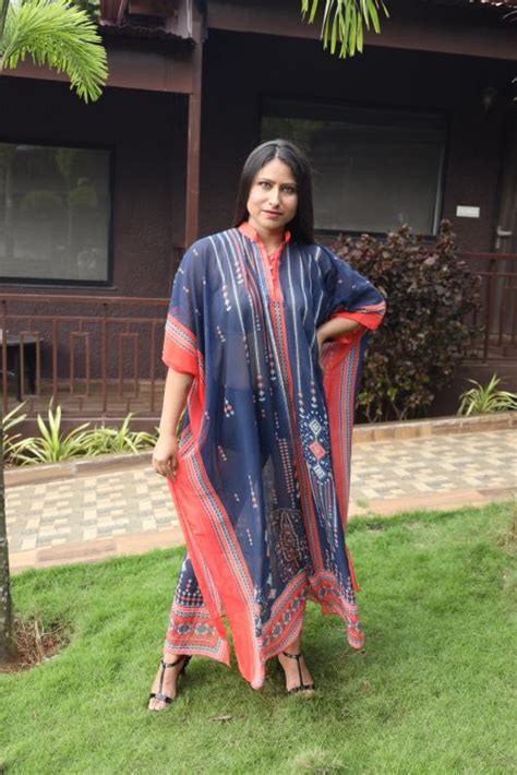 Buy RAVI RAJORIA Women S Georgette Digital Print Kaftan Beach Coverup Bikini Coverup Kaftan