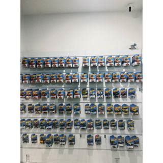 HOT WHEELS Basic NHIỀU LOẠI Xe mô hình ô tô đồ chơi đúc kim loại chính hãng Tỷ lệ 1 64