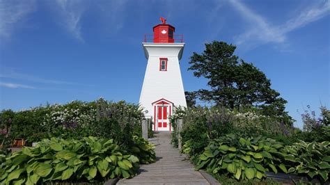 Reprise De La Vie Touristique Au Village Historique De Victoria By The