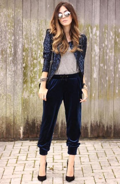 21 Women Outfits With Jogger Pants Styleoholic