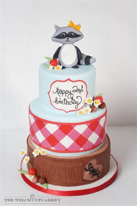 {portfolio} woodland cake | Cake, Woodland cake, Themed cakes