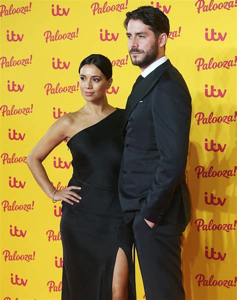 Emmerdales Fiona Wade And Husband Simon Cottons Love Story