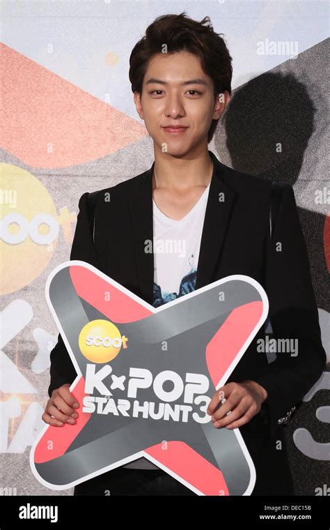 Korean Pop Star Lee Jung Shinmember Of Cnblueattends Commercial