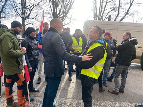 24Kurier pl Protestujący rolnicy spotkali się z wojewodą i