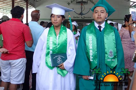 SPHS honors senior students at their 2023 graduation ceremony - The San ...