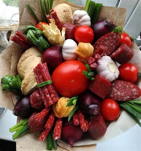 Букеты cо Вкусом on Instagram: “🌶Наш самый популярный колбасный букет ...