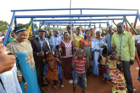 Visite D Etat Dans Le Woroba La Premi Re Dame Dominique Ouattara Fait