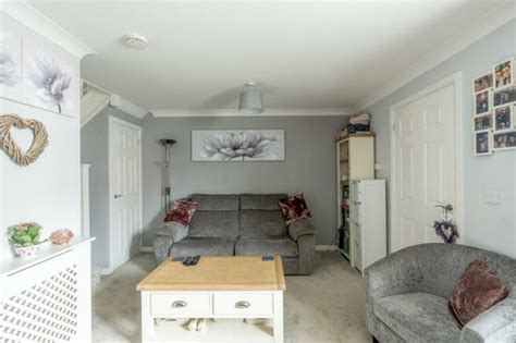 2 Bedroom End Of Terrace House For Sale In Wordsworth Road Bristol Bs7