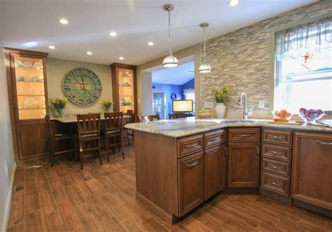 The Pros and Cons of Framed Kitchen Cabinets | Peformance Kitchens