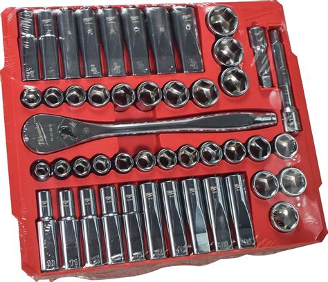 Milwaukee 47 Piece 12 In Drive Ratchet And Socket Set Metric And SAE