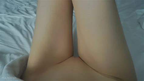 Hot Babe Posing After Shower 30 Nude Pics XHamster