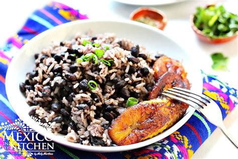 Moros Y Cristianos Black Beans And Rice Mexico In My Kitchen