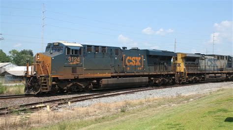 CSX 3124 Leads An Unknown NB Intermodal Train Through Cordele GA YouTube