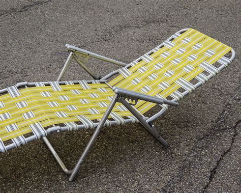 Vintage Chaise Lounge Lawn Chair Adjustable Recliner Patio Furniture