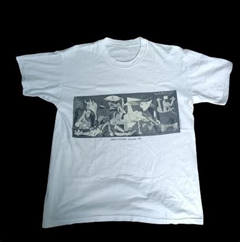 Vintage Pablo Picasso Guernica 1937 Succession Picasso 04 Tee Mens