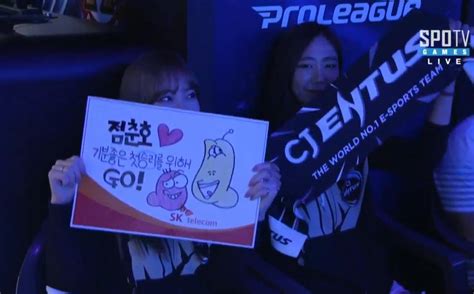 What The Fuck Is Going On Here R Starcraft