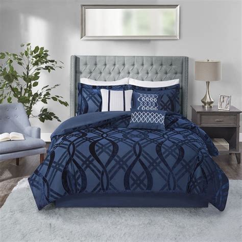 Madison Park Elise Velvet Comforter Set With Coordinating Throw Pillows