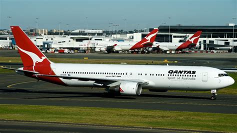 Qantas Launches Direct London To Australia Flights London Itv News