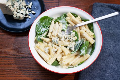 Pasta With Gorgonzola Sauce Recette Magazine