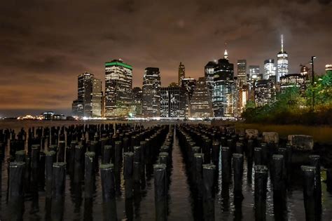 Premium Photo | Brooklyn bridge park view of nyc