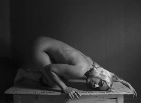 Ofstoneandsea Artistic Nude Photo By Photographer Cheshire Scott At