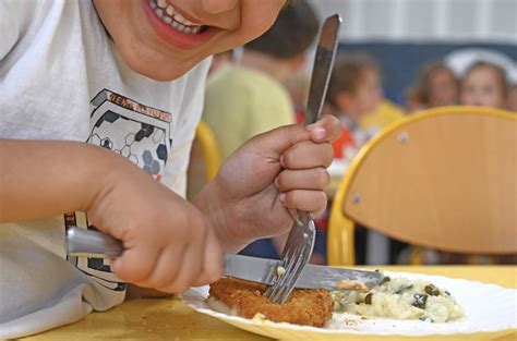 périscolaire et cantine Site Officiel Ville de La Garde 83