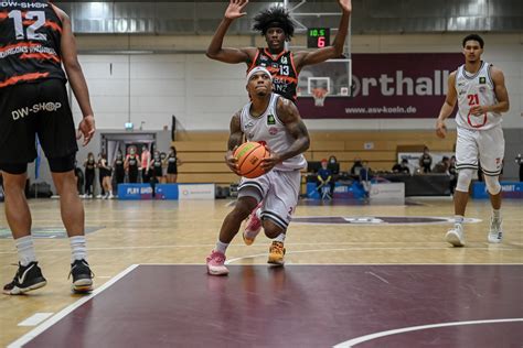 Barmer Prob Nord Rheinstars K Ln Vs Dragons Rh Ndorf Basketball Foto