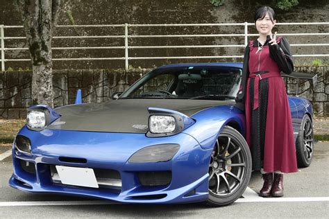 17年fdを所有した彼女がマツダ「rx 7」にひと目惚れしたのは「リトラがパカッと開くところ」でも最近はトヨタ「gr86」も気になっちゃう理由とは Auto Messe Web（オート