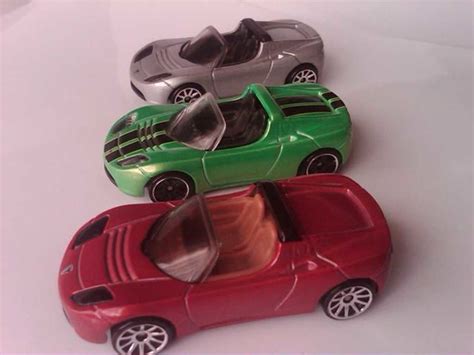 Tesla Spacecraft Sparks Hot Wheels Roadster Gold Rush Autoevolution