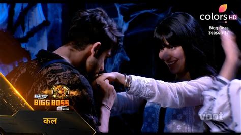 Bigg Boss 17 Promo Abhishek Aur Khanzaadi Ke Beech Hua Romance Love