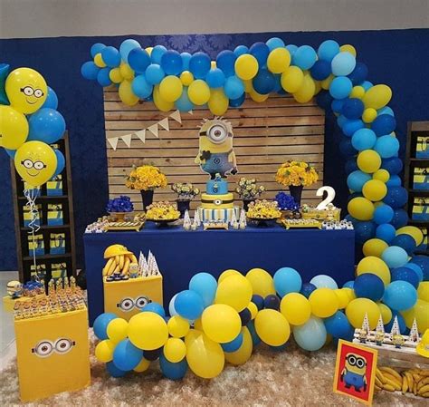 Pin De Em Decora O Festa Infantil Minions Festa De