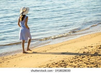 3,881 Girl Walking Away Beach Images, Stock Photos & Vectors | Shutterstock