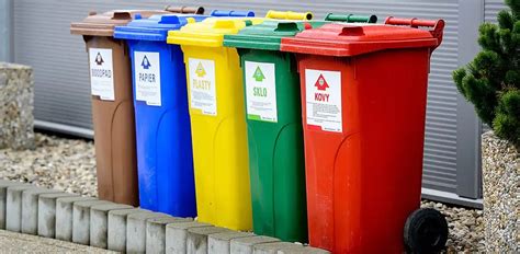 Heureux Où Débile les différentes couleurs de poubelles passeport ce