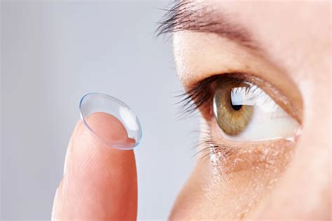 Hard Vs Soft Contact Lenses Which Are Better