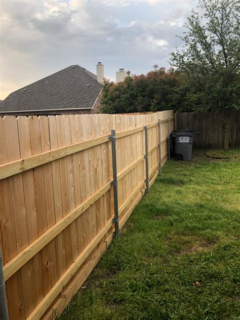 Build New Fence Cedar The Colony Texas Plano Frisco Mckinney Celina Prosper Traditional