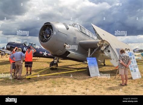 Grumman Tbf Avenger Hi Res Stock Photography And Images Alamy