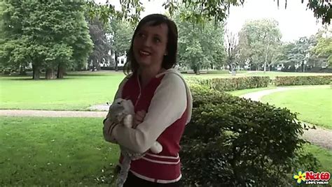 Net69 eine heiße blonde Holländerin liebt Analsex mit einem Fremden xHamster