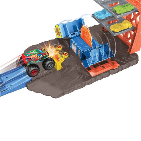 HOT WHEELS MONSTER TRUCK BLAST STATION