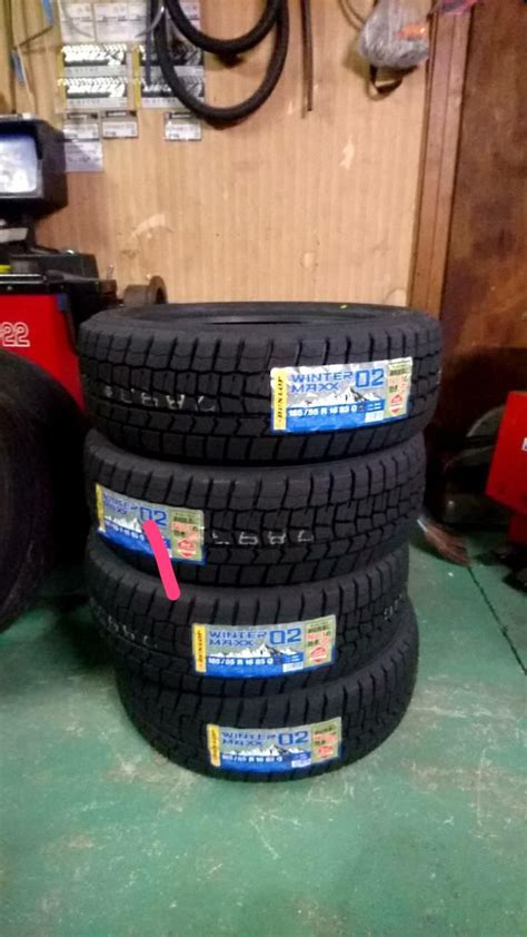 DUNLOP WINTER MAXX 02 185 55R16 のパーツレビュー スイフトスポーツ たかお みんカラ