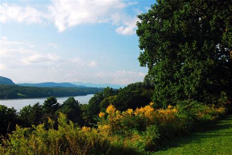 A View of the Hudson River Valley Stock Image - Image of landmark, icon ...