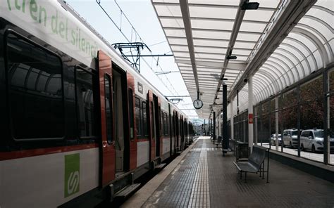 Seville Train Station - Estación de Santa Justa Sevilla - Visit-Seville.com