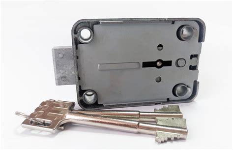 Сейфовый замок Kaba Mauer 71111 ключ 90мм (Германия) купить по выгодной ...