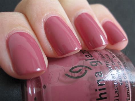 china glaze  avenue fall pinks  nails dusty pink nail