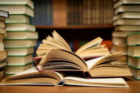 Qué es la literatura y cuáles son sus funciones