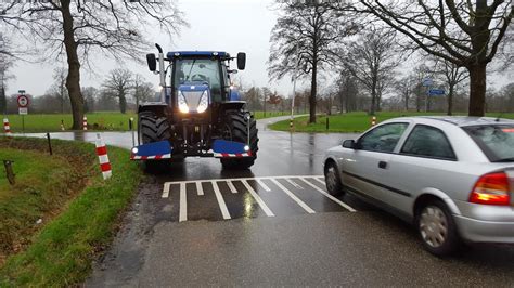 New Holland Joskin Euroliner Green Met New Holland T Hd In Blue